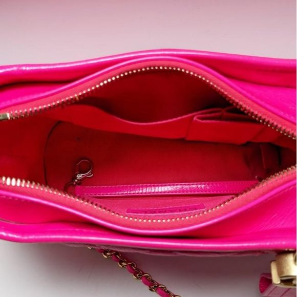 SOLD Chanel Gabrielle Small Rose Hot Pink Leather Shoulder Bag - Picture 4 of 10